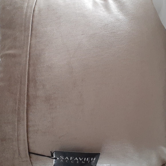 Safavieh Throw Pillow Beaded Gold Sparkle Velvet Golden Beige 18” Square NWT - Picture 3 of 12